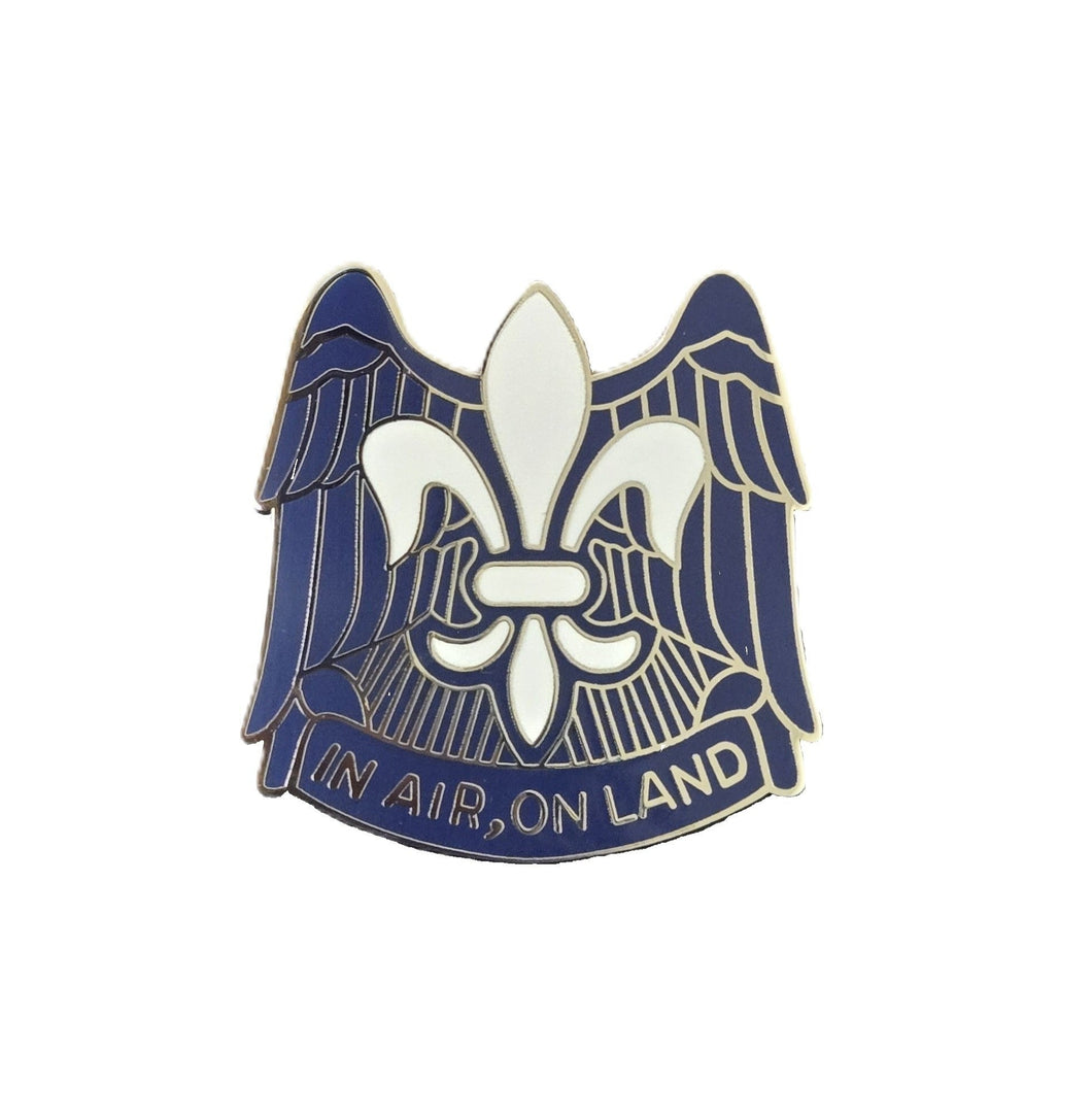 CREST 82ND NCBU IN AIR ON LAND - 3108