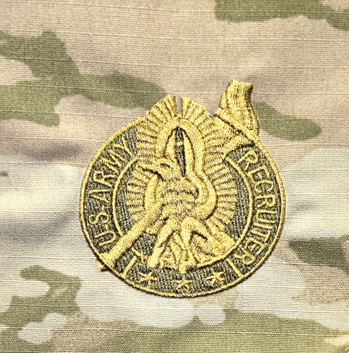 BADGE RECRUITING GOLD OCP - 5948A